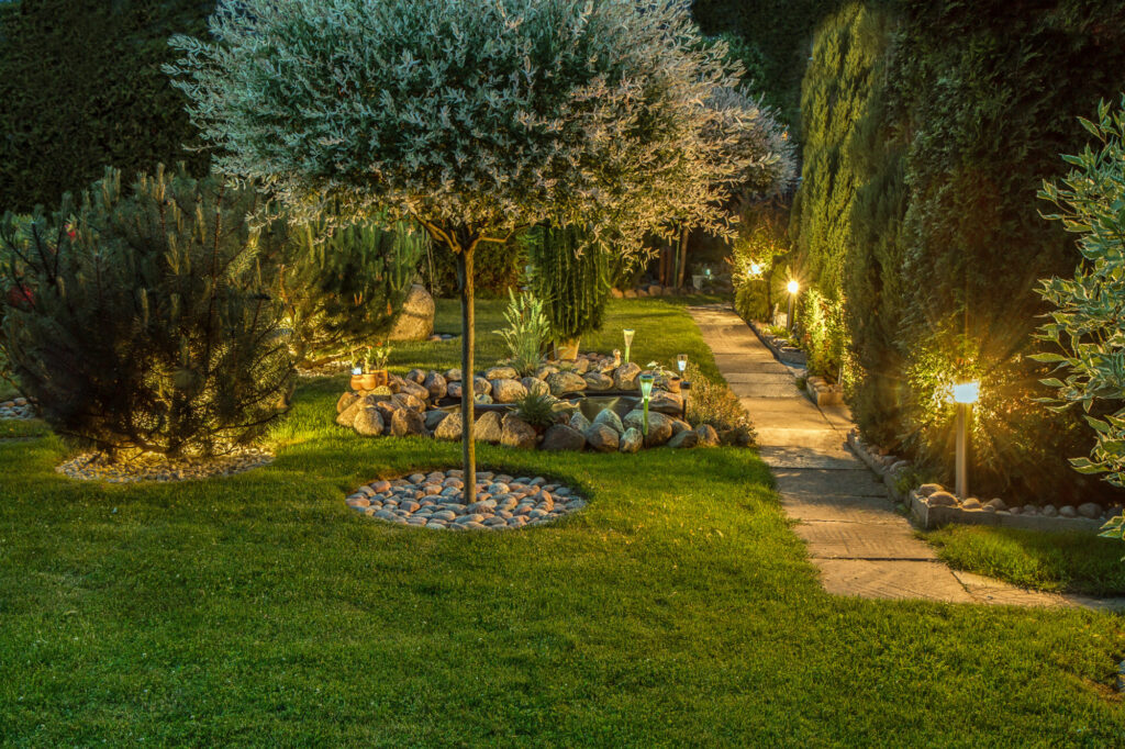 5 Tips for Outdoor Lights to Improve the Look of Your Property