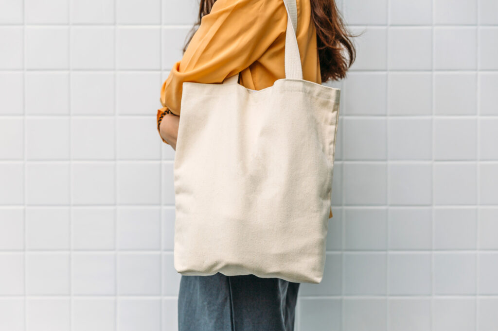 How to Style a Tote Bag