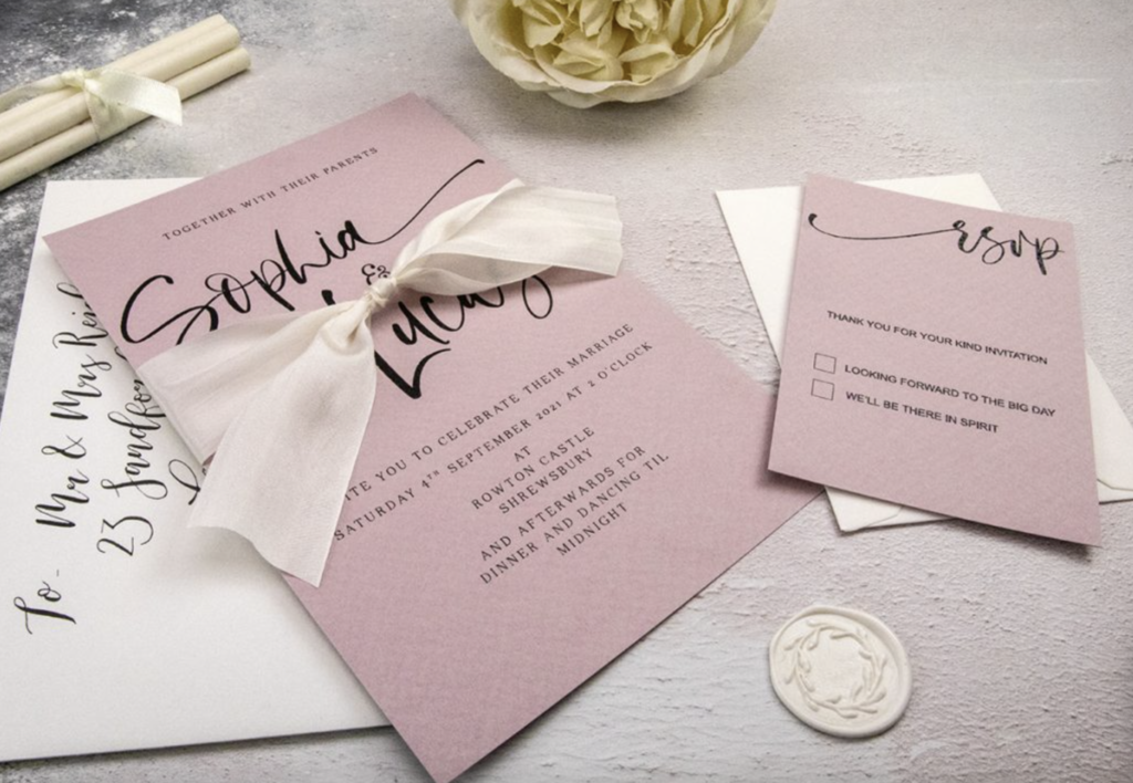 7 Wedding Invitation Looks You Will Die Over